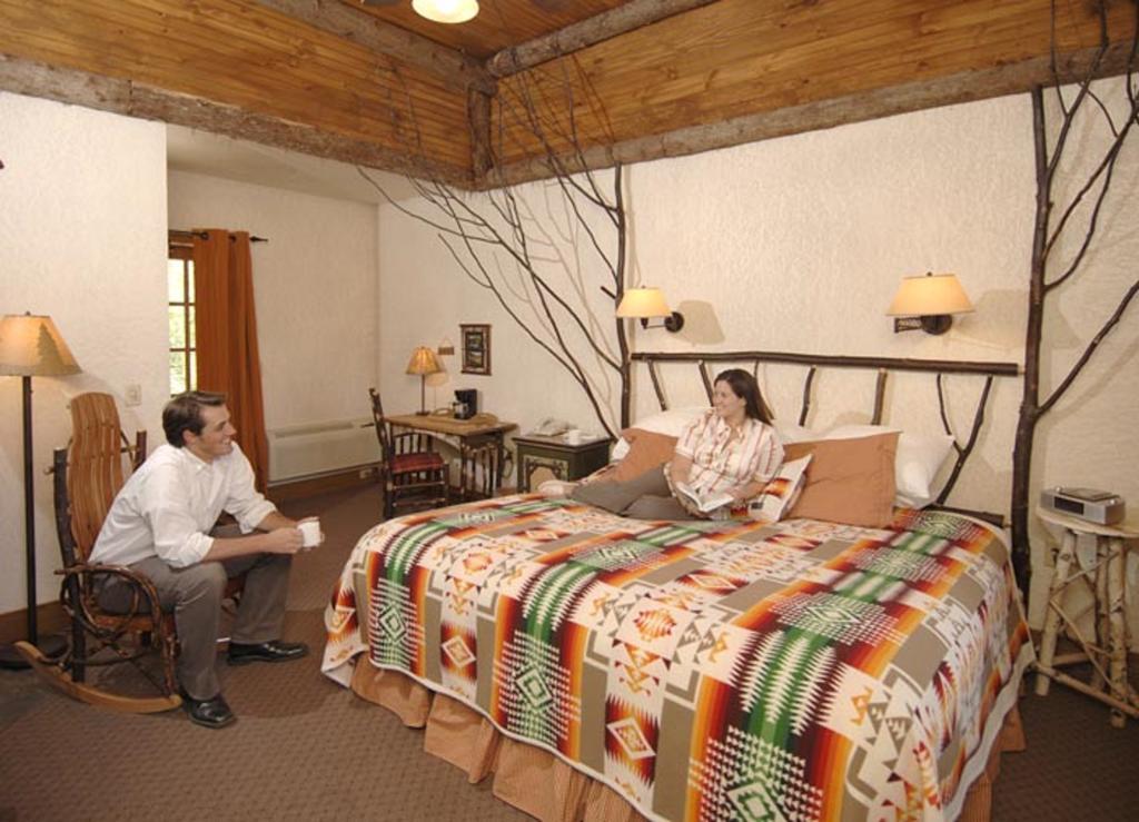 Finger Lakes Lodging Skaneateles Kamer foto